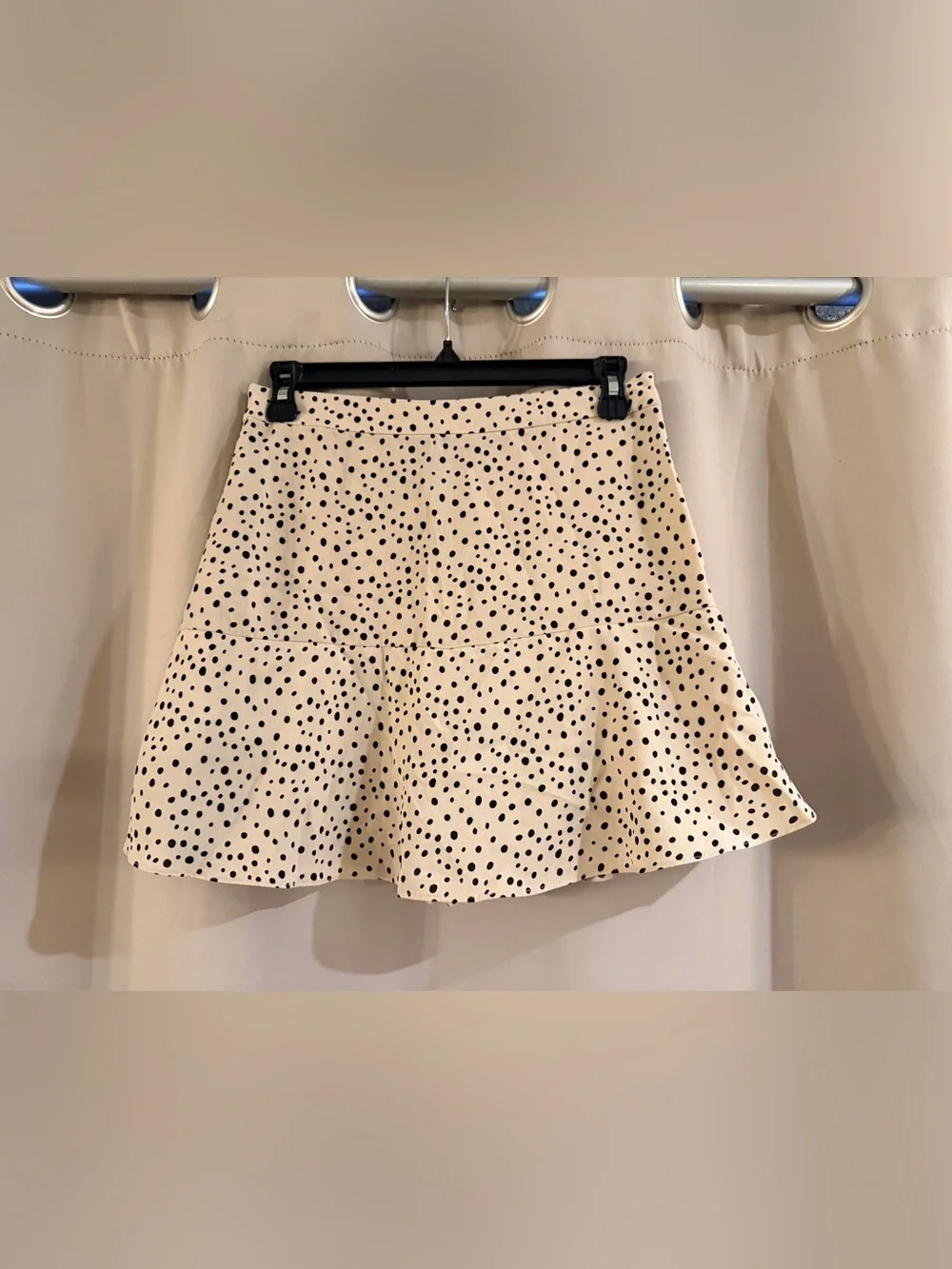 Potters Pot beige skirt